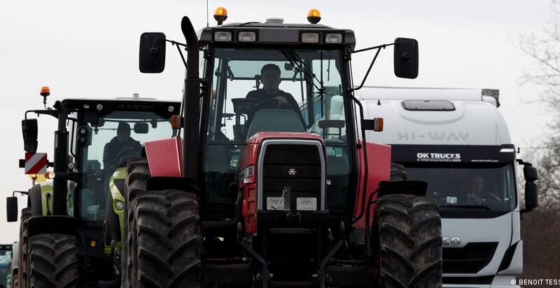 Agricultores impõem ‘cerco’ a Paris em protesto