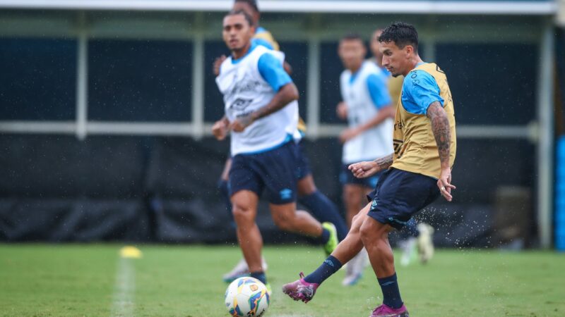 Grêmio volta aos treinos com foco na semifinal e dúvida para resolver no meio-campo