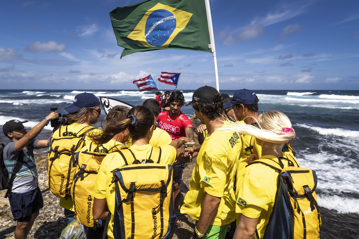 Dominante no Tahiti, Medina amplia chances do Brasil nas Olimpíadas; entenda