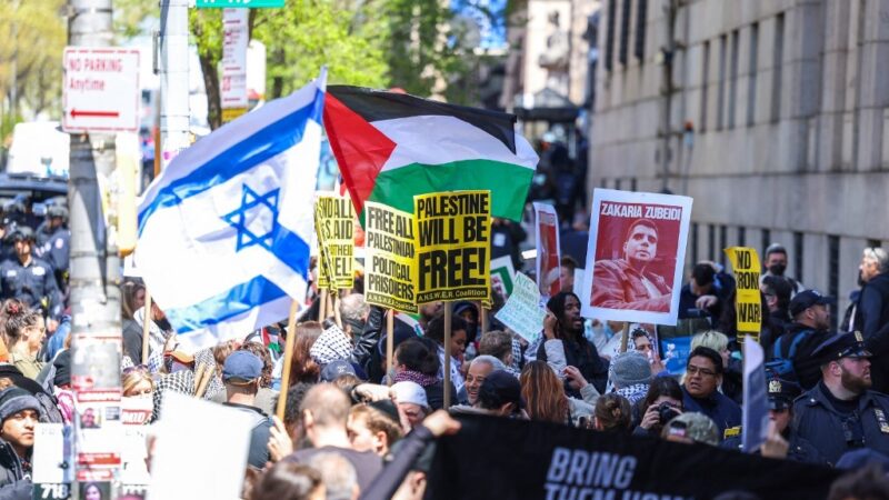 Harvard, Yale e Columbia: manifestações pró-palestinos tomam conta de universidade nos EUA