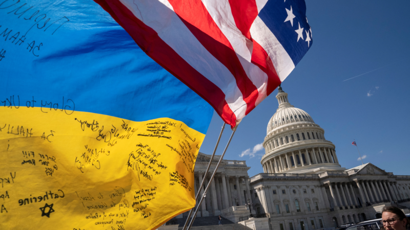 Congresso dos EUA aprova pacote com ajuda de US$ 95 bilhões para Ucrânia, Israel e Taiwan
