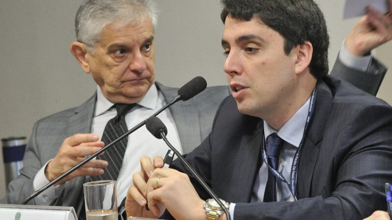 Justiça Federal acata recurso da União e devolve mandato de conselheiro da Petrobras