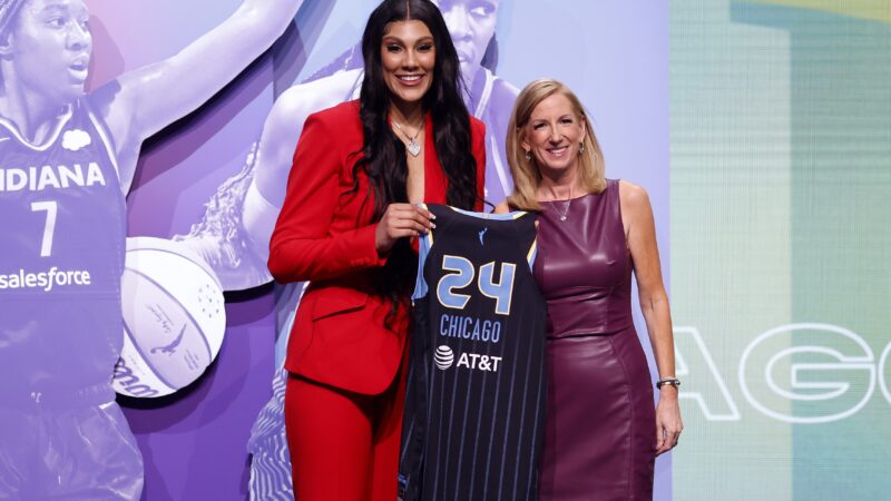 Chicago Sky seleciona Kamilla Cardoso na 3ª escolha geral do Draft da WNBA