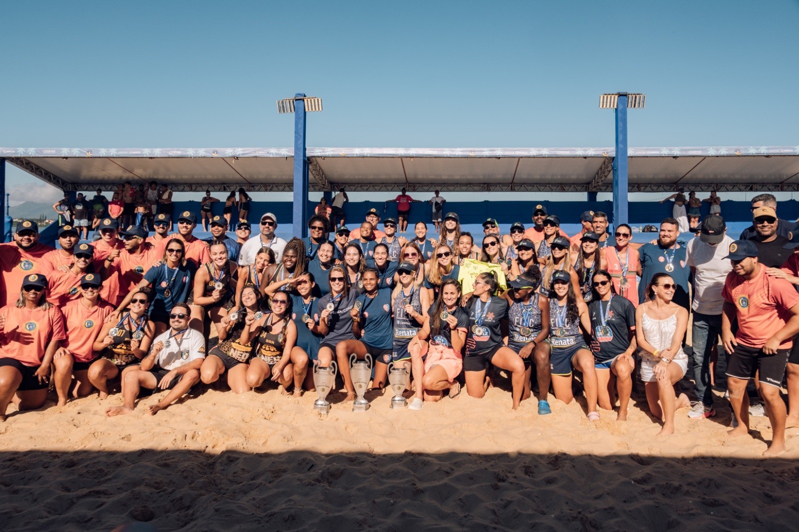 Brasileiro de Handebol de Praia: Equipe do RJ vence no feminino e clube de PE, no masculino