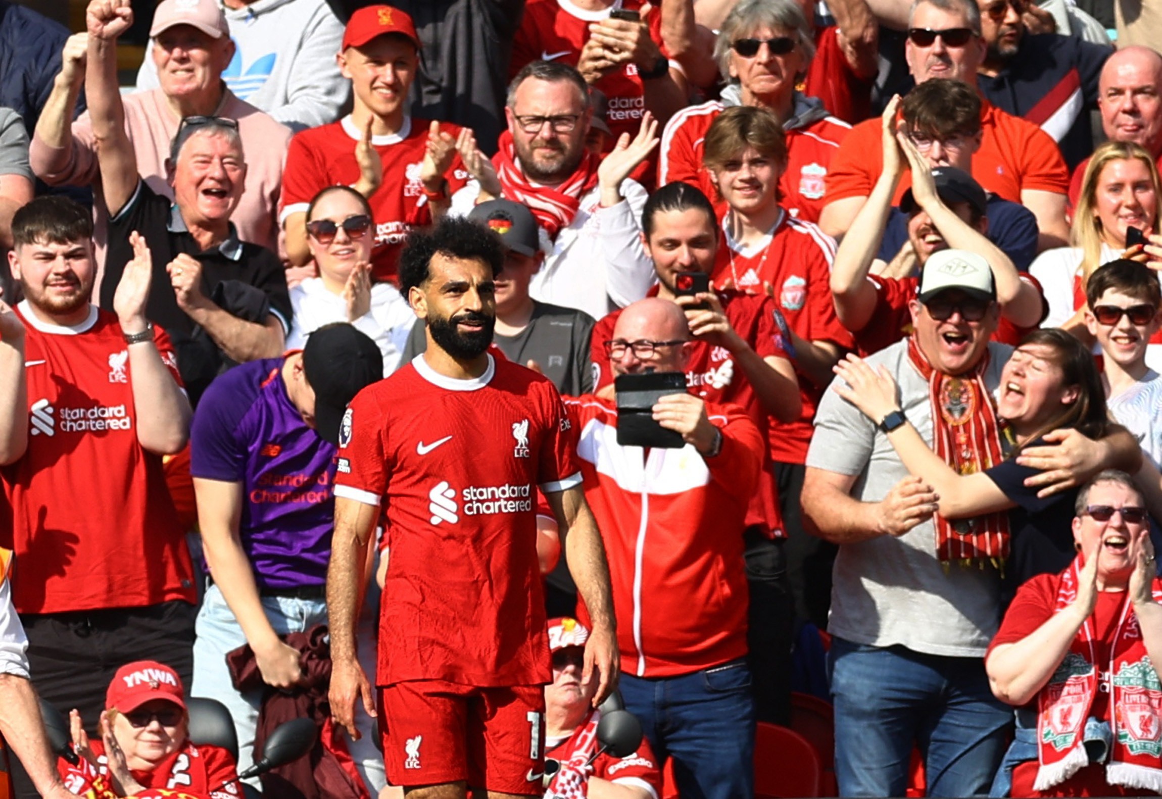 Salah indica permanência no Liverpool e fala em títulos: “Vamos lutar para valer”