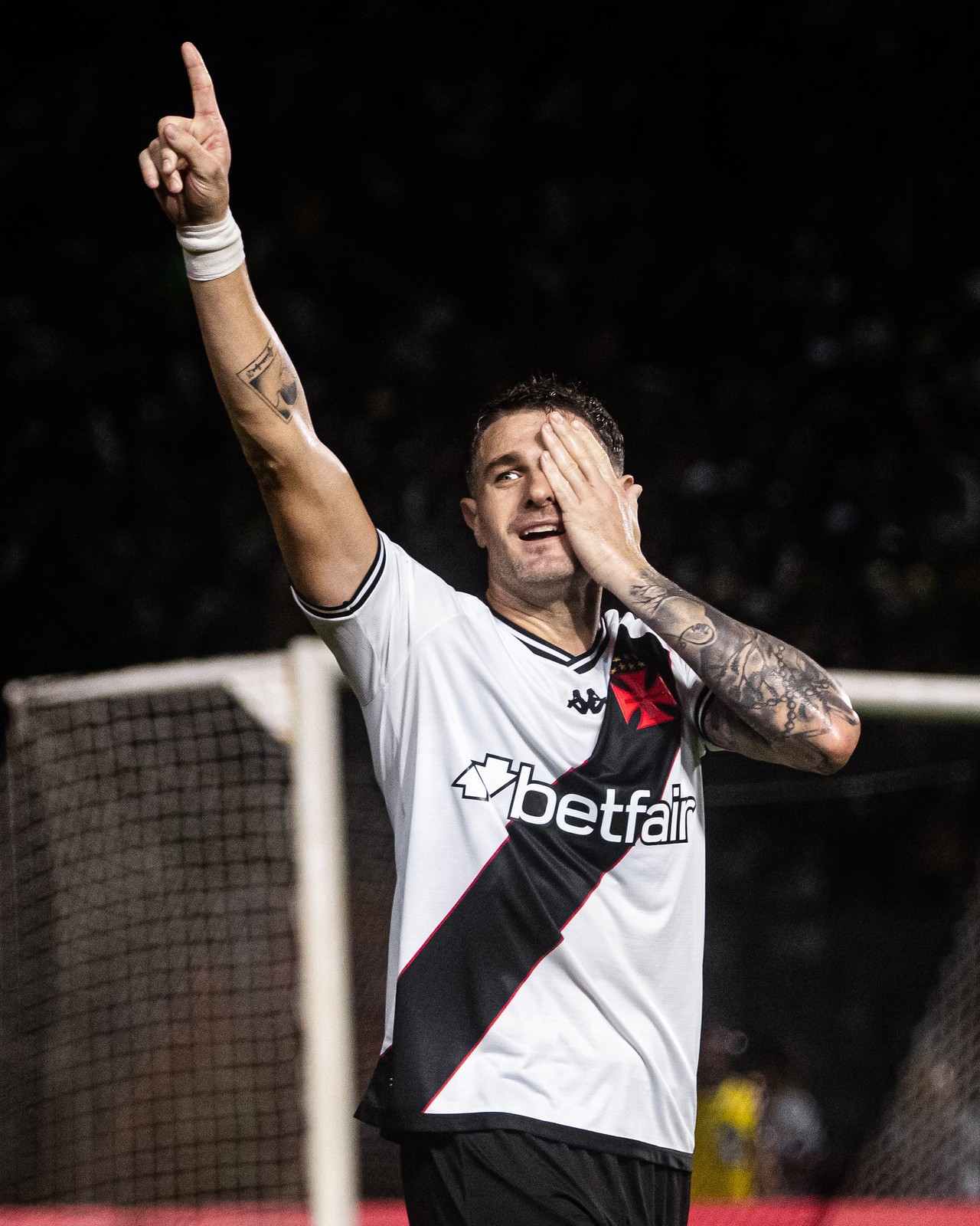 Pirata decisivo: Vegetti crava seu espaço no Vasco com gols e vai em busca de artilharias