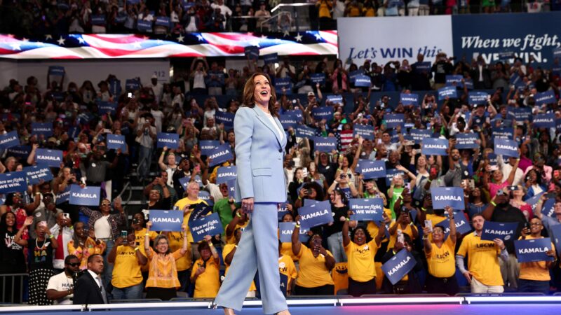 Democratas começam votação para confirmar a candidatura de Kamala Harris