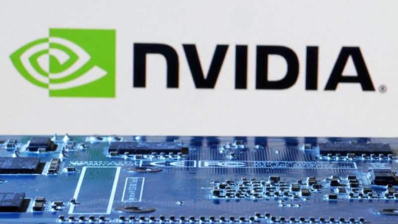 Nvidia desvaloriza 14% em uma semana e fortuna do CEO despenca