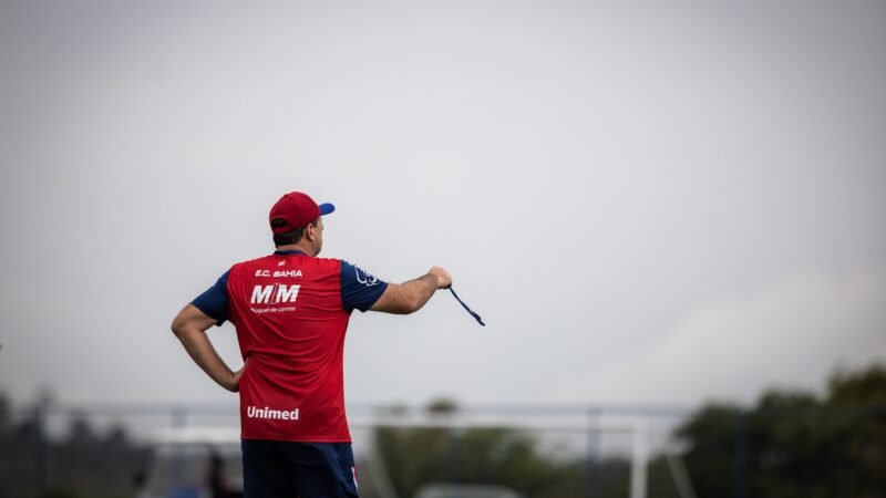 Bahia fecha semana de preparação para enfrentar o Flamengo com treino coletivo e bola parada