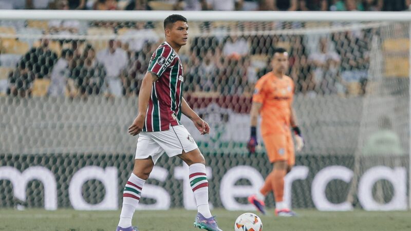 Contusão de Thiago Silva não é grave, e Fluminense tem chance de ter zagueiro na Libertadores