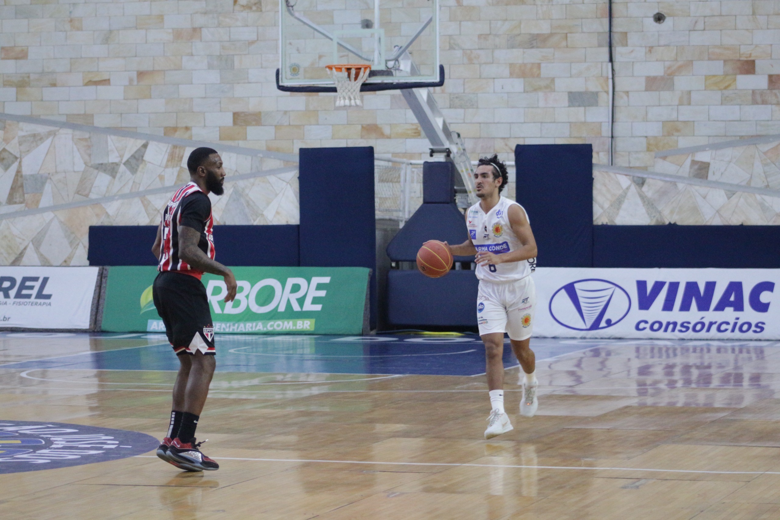 São Paulo bate São José por 80 a 79 pela última rodada da primeira fase do Paulista de Basquete