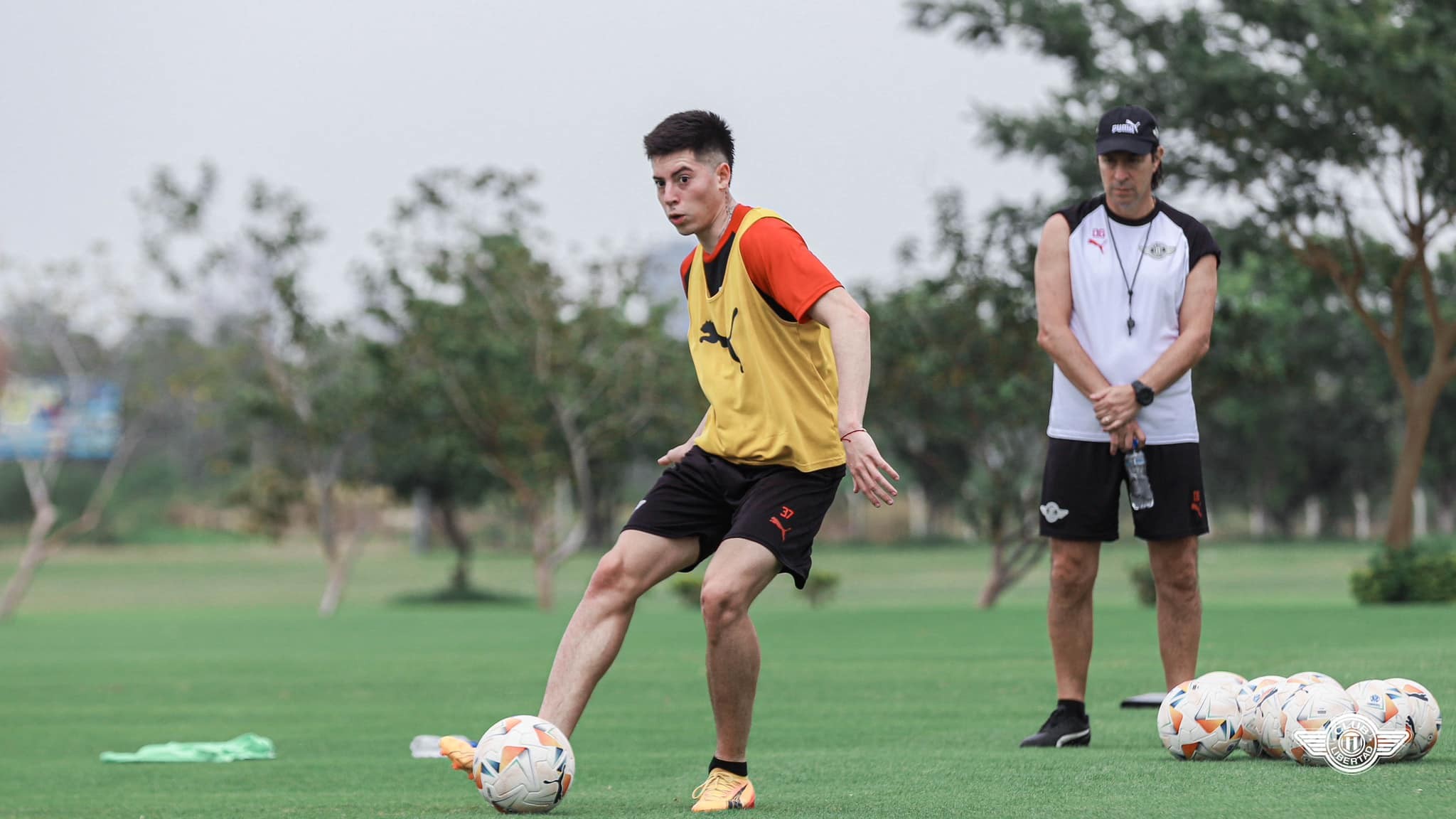 Libertad x Cruzeiro: embalados, paraguaios têm ausências para duelo em Assunção; veja time