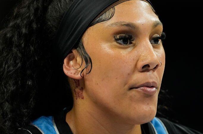 Kamilla Cardoso fica fora dos playoffs em sua 1ª temporada na WNBA