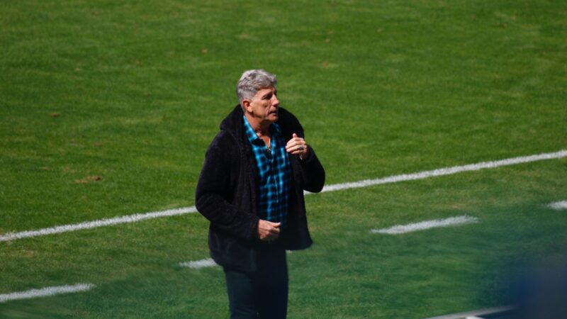 Renato cita “erros infantis” em derrota do Grêmio de virada na Arena: “Imperdoável”