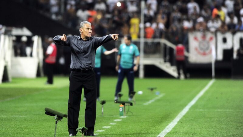 Com o Flamengo, Tite enfrenta o Corinthians pela 1ª vez onde tem incríveis 84% de aproveitamento