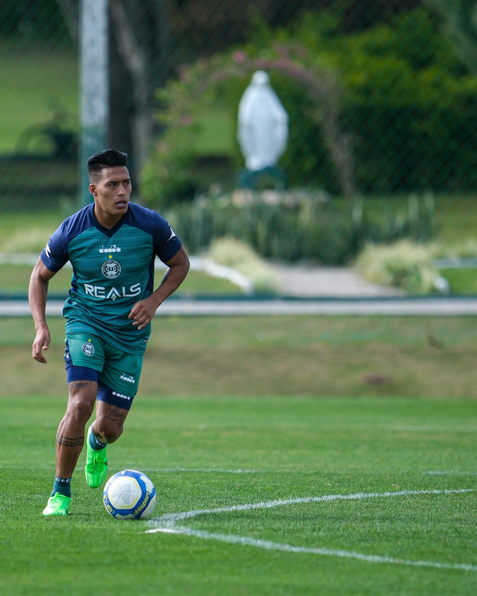 Coritiba não terá Sebastián Gómez contra o Guarani; veja os prováveis substitutos