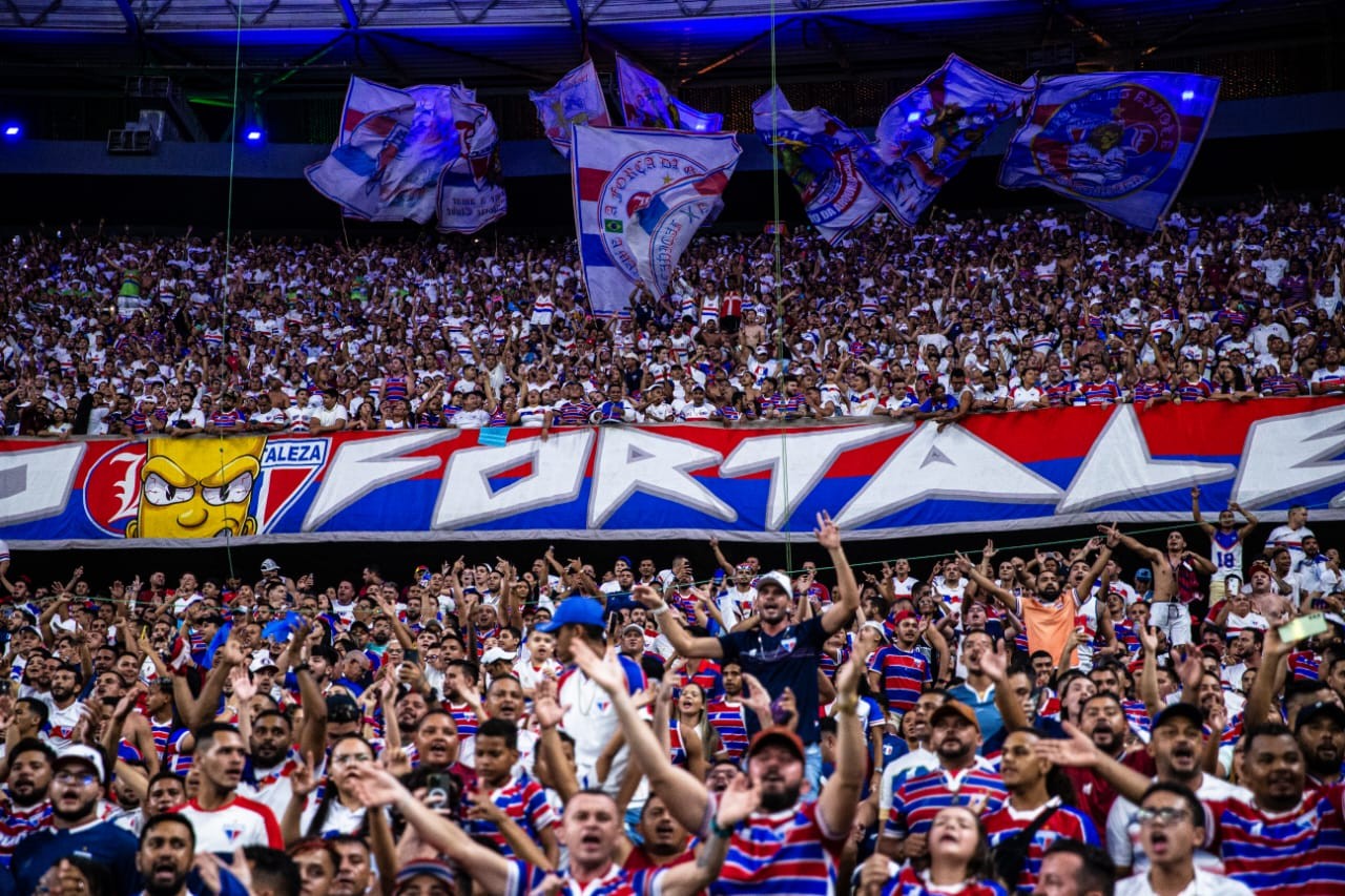 Fortaleza inicia venda de ingressos contra o Bahia com preços promocionais