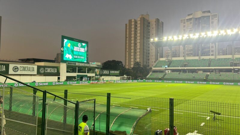 Goiás x Paysandu: onde assistir ao vivo, horário e escalações