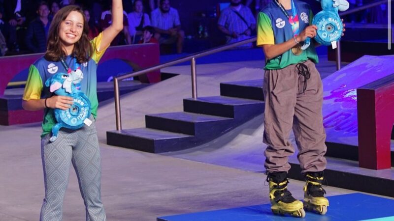 Princesa dos patins, Julika é bicampeã mundial na Itália aos 14 anos