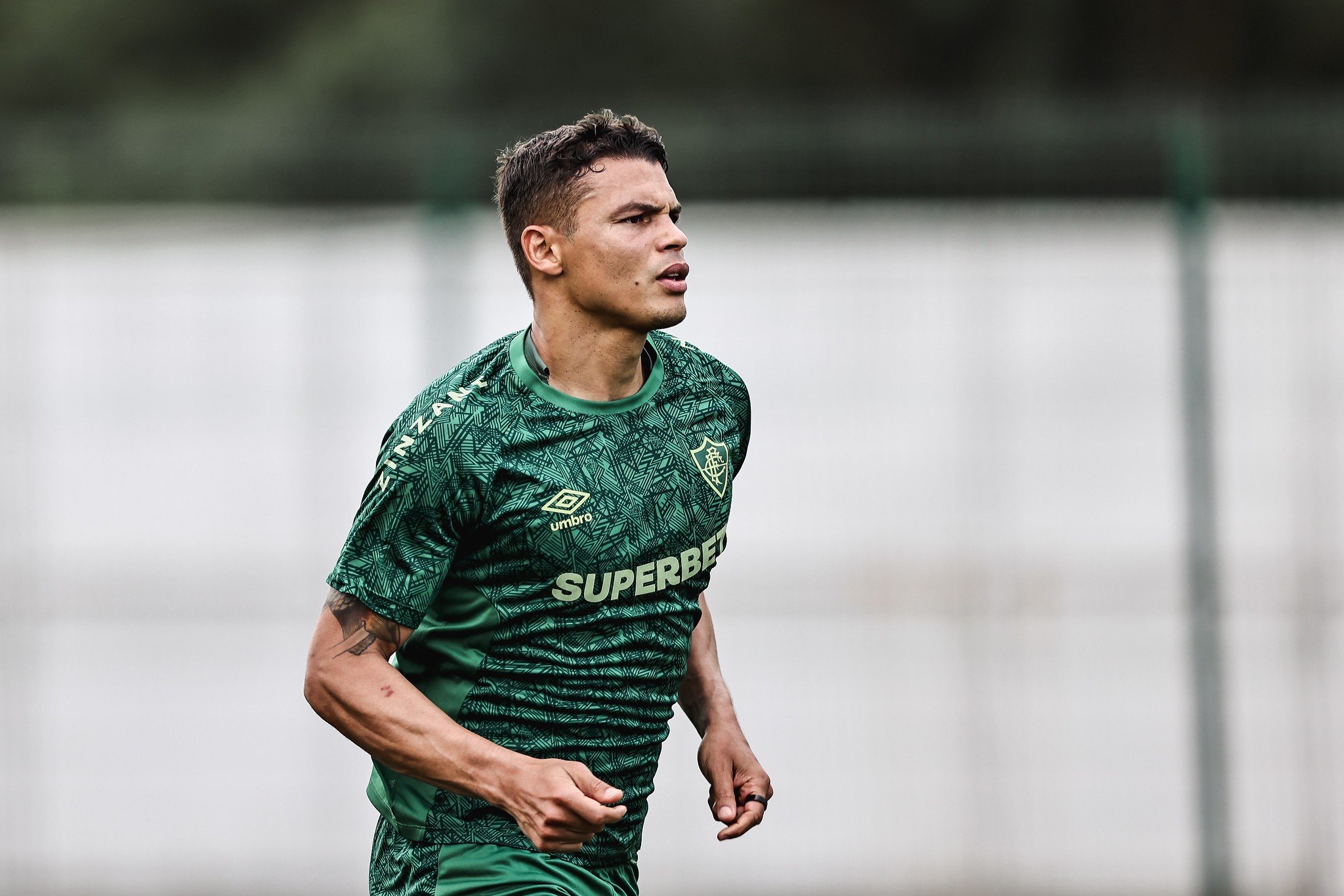 Fluminense usará semana para tentar recuperar Thiago Silva, que é dúvida para jogo com o Grêmio