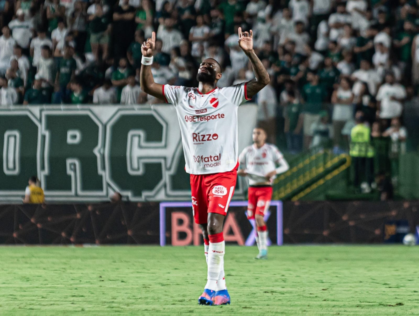 Dankler comemora novo ciclo no Vila e espera conquistar segundo acesso na temporada