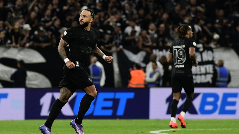 Memphis vira protagonista e projeta sequência no Corinthians: “Não sinto pressão por gol”