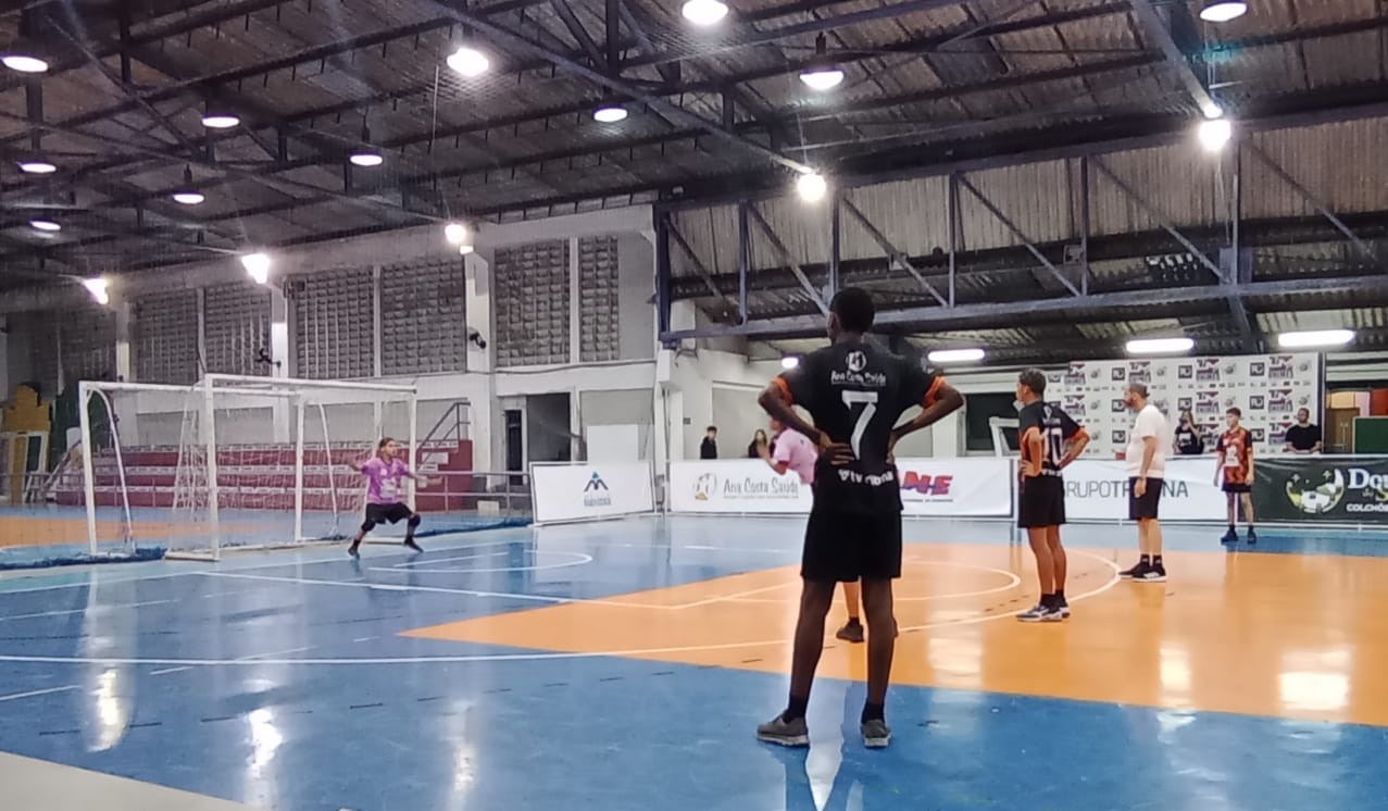 Integração ganha e fica em primeiro no grupo 4 da 18ª Copa de Handebol