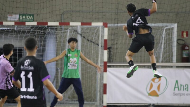 EM Franco Montoro é tricampeã do masculino na 18ª Copa TV Tribuna de Handebol