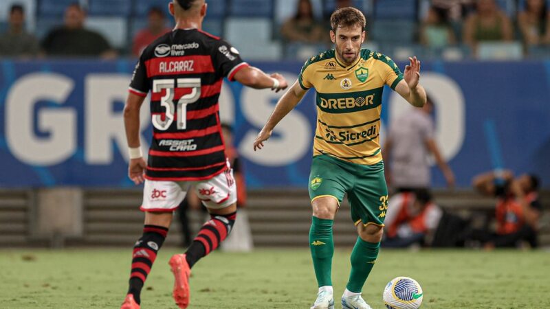 Atuações do Cuiabá: Derik encerra jejum do time, mas zaga comete erros grotescos; dê suas notas