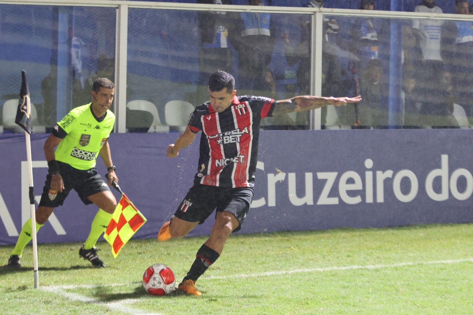 Botafogo-SP quer renovar com Leandro Maciel para 2025