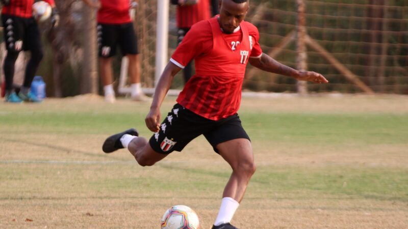 Lateral Jeferson, do São Bernardo, deve reforçar Botafogo-SP