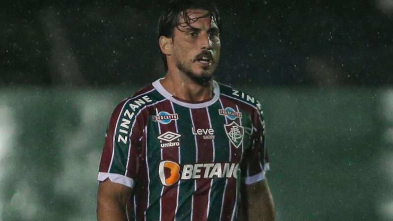 Gabriel Pires recebe proposta do Panserraikos, da Grécia, e fica perto de deixar o Fluminense