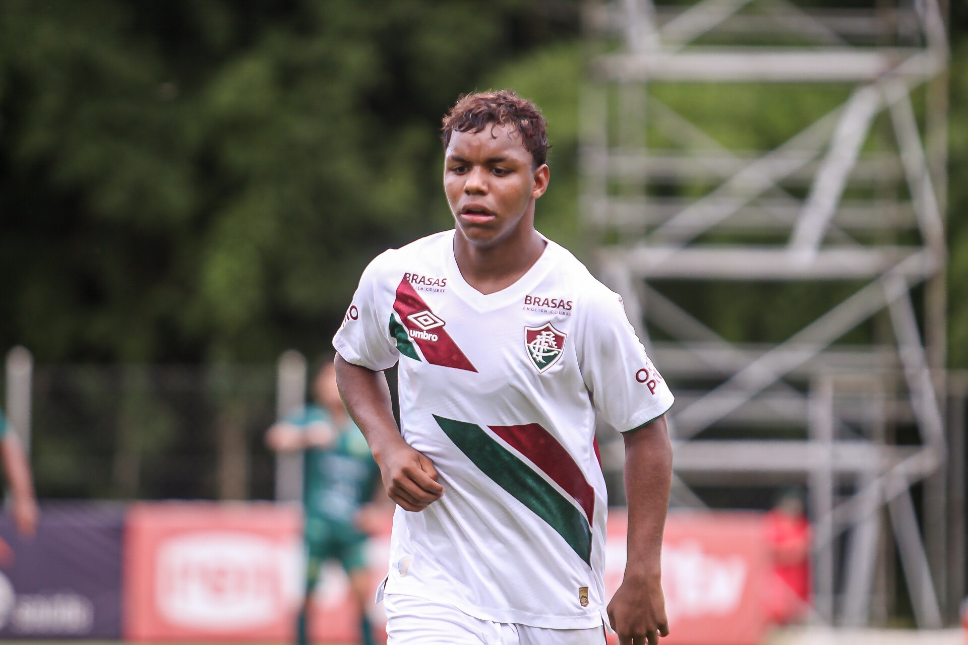 Olho nele! Com 16 anos e decisivo, Wesley Natã será o caçula do Fluminense na Copinha