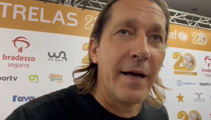 Michel Salgado diz que Zico foi seu primeiro ídolo no futebol e elogia Vini Jr.: “Totalmente diferente”