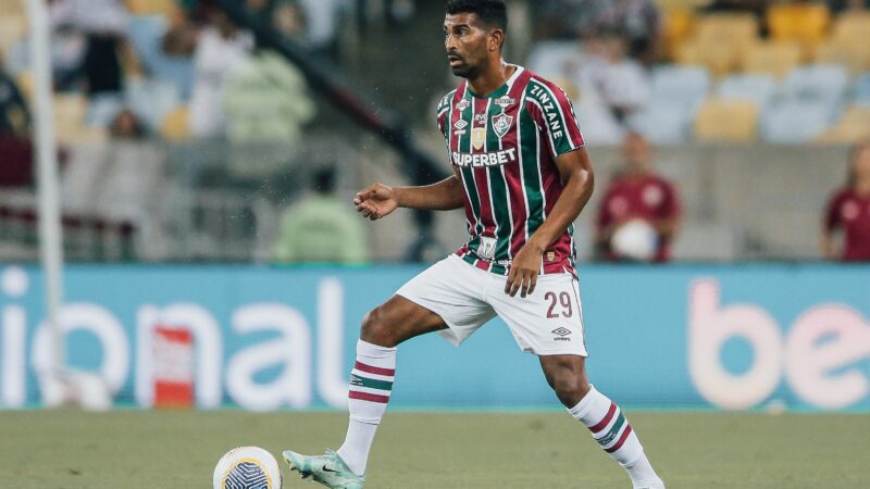 Renovação de Thiago Santos com o Fluminense é publicada no BID da CBF