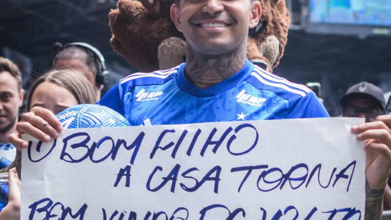 Além de Gabigol: evento do Cruzeiro tem “reconciliação” de Dudu, provocações ao rival e emoção