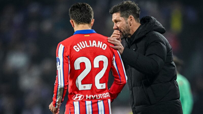 Filho de Simeone é peça-chave do Atlético de Madrid, que lidera LaLiga com recorde de vitórias