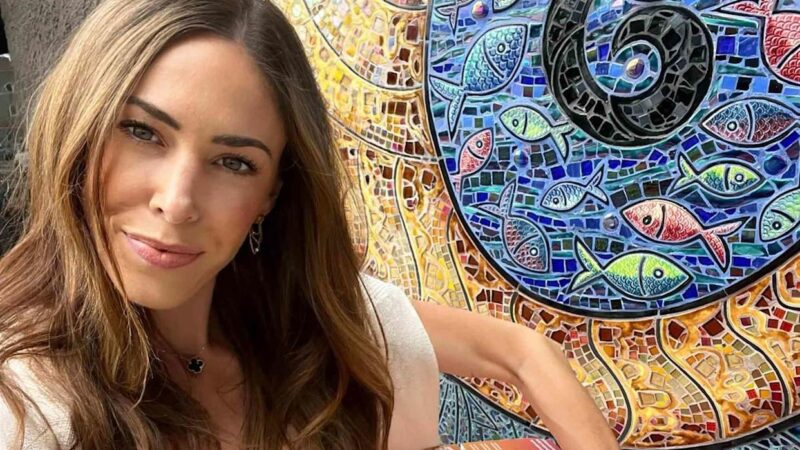 Atriz de ‘American Pie’ diz que ficou 12 dias presa nos Estados Unidos apenas por solicitar visto americano