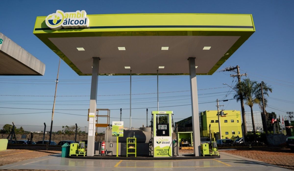 Ações da Ambipar desabam 10% com incertezas após mudança de CFO e emissão bilionária de debêntures