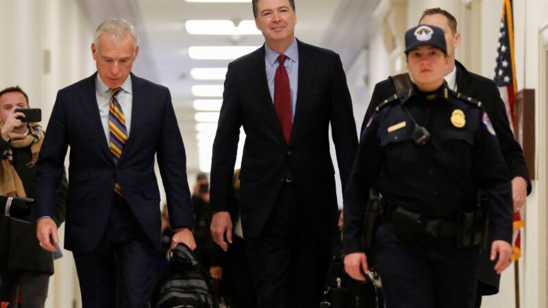 Governo Trump indicia ex-chefe do FBI James Comey, crítico do presidente