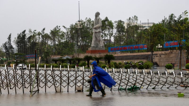 Tufão Bualoi atinge o Vietnã e deixa 8 mortos e 17 desaparecidos