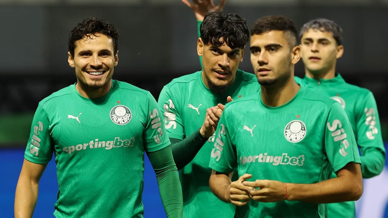 Lesão de Evangelista pode mudar posição de Andreas no Palmeiras e abre vaga no meio; veja opções