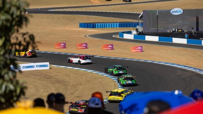 Stock Car volta com rodada dupla no Velocitta e liderança em aberto