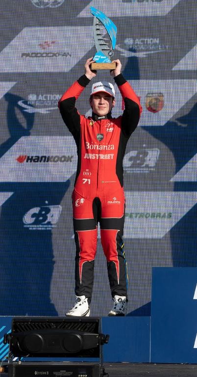 Ciro Sobral conquista pódio na terceira etapa da Fórmula 4 Brasil 2025