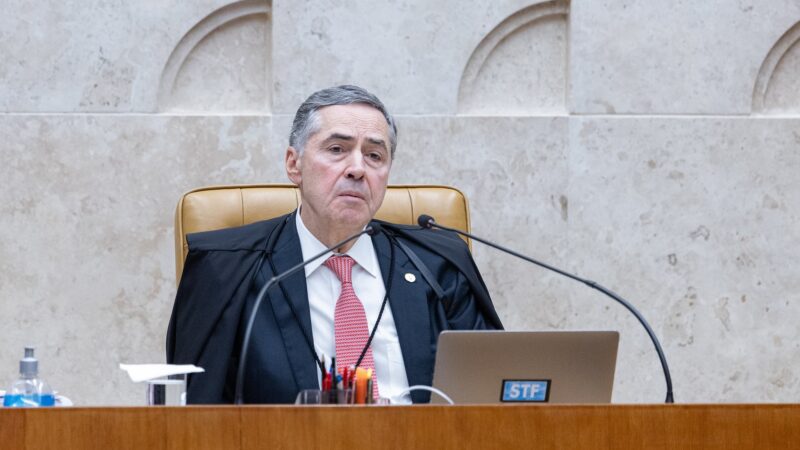 Barroso diz que STF deve avaliar reação a sanções dos EUA e afirma que há presos por golpe que não querem a pacificação do país