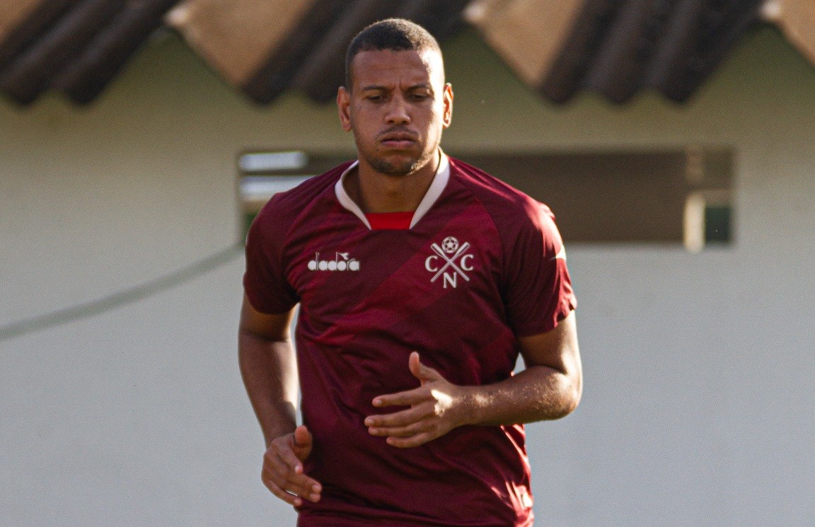 Com retorno de Mateus Silva, Náutico terá quinta dupla de zaga diferente no quadrangular