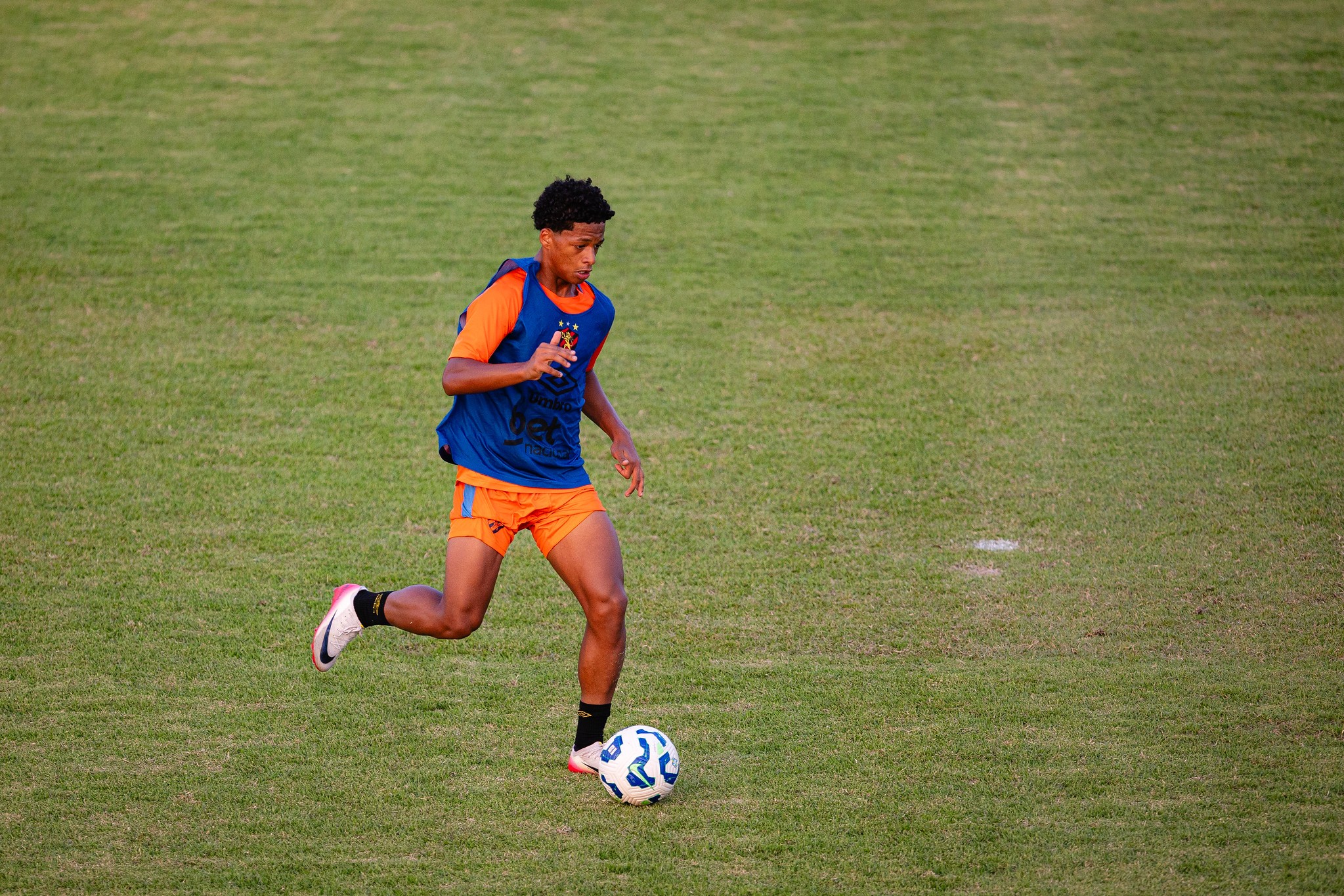 Sport conta com volta de Zé Lucas, mas perde Derik e tem dúvidas para enfrentar o Fluminense