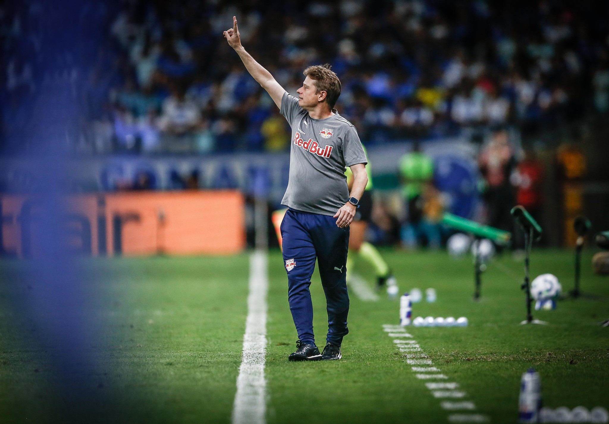 Seabra exalta equilíbrio entre Bragantino e Cruzeiro em derrota: ‘A gente poderia ter vencido’