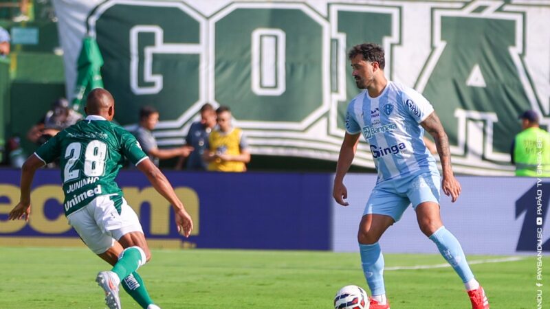 Mauricio Antônio afirma que elenco não está com “corpo mole” diante a atrasos de salários