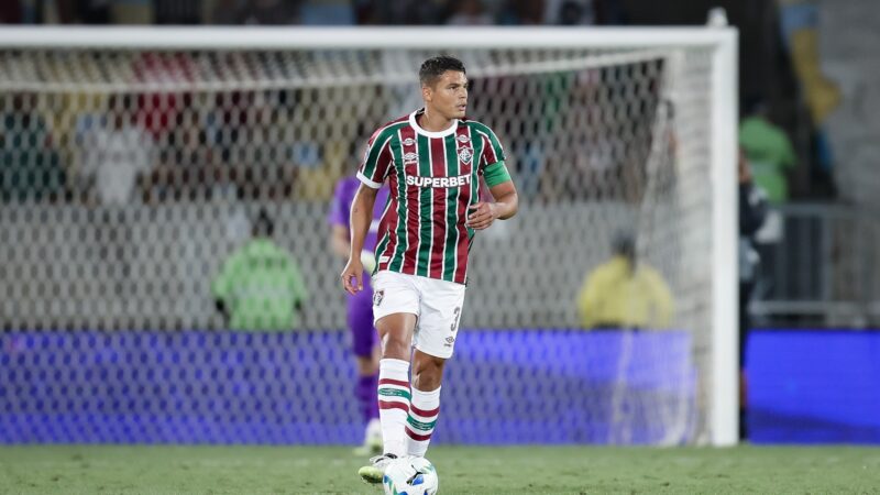 Thiago Silva lamenta erros do Fluminense em eliminação: “Ganhando e tomando contra-ataque”